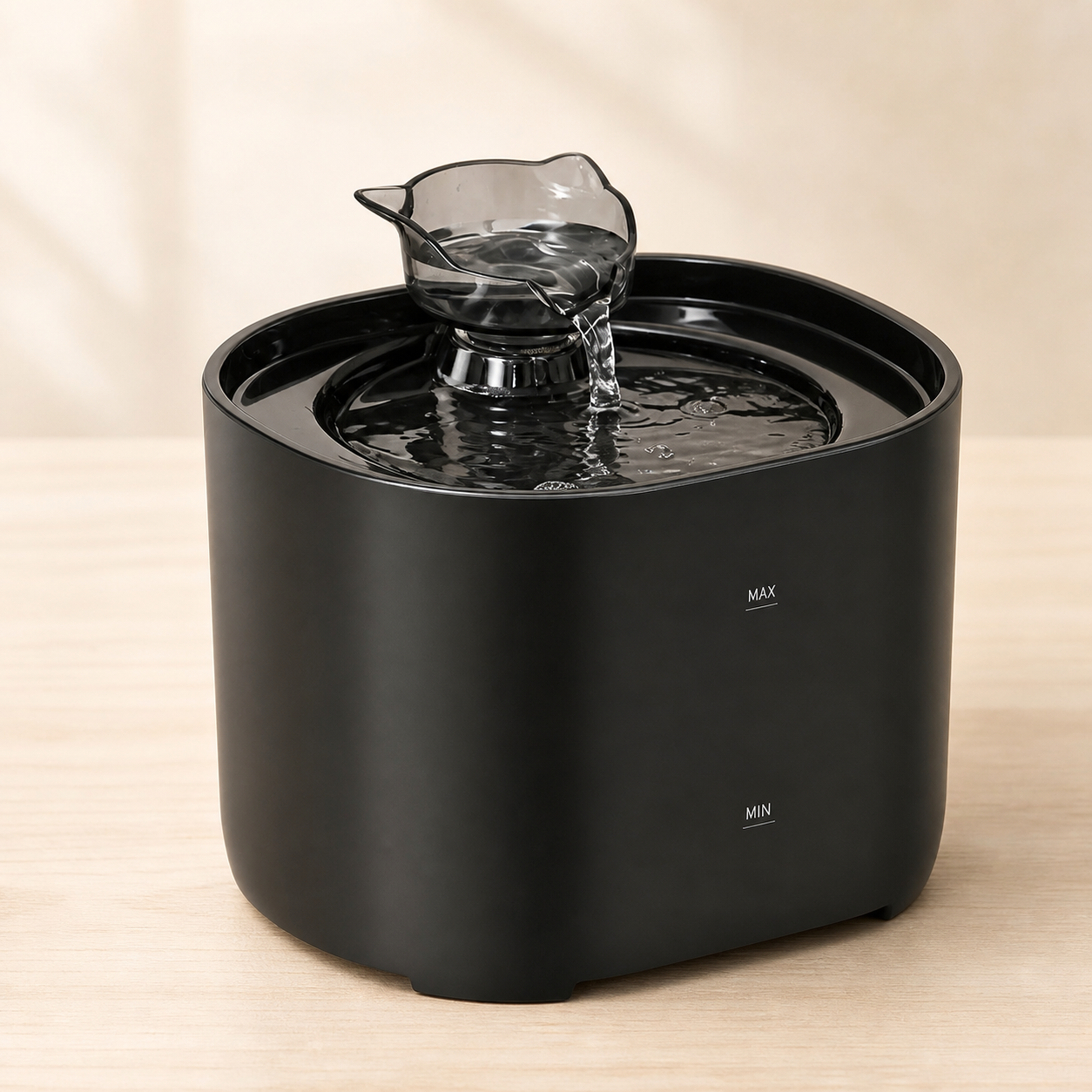 Fontaine à eau silencieuse pour chat de 2,2 L en noir