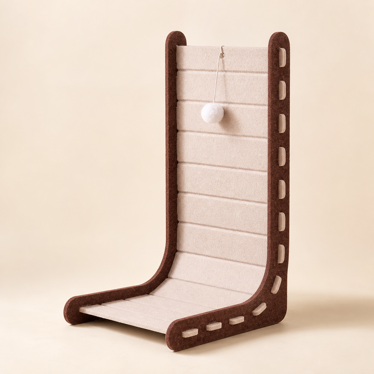 Griffoir vertical en L en feutre pour chat – 2 coloris — Camel