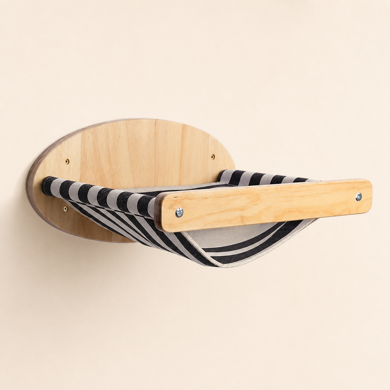 Hamac mural en bois pour chat