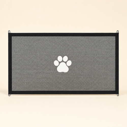 Barrière noire en maille pour chat